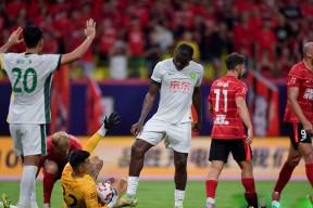 Nine Games Official-包含Faker在切尔西比赛中状态火爆罗马队长鼓劲备战国王杯，成都蓉城扳平良机备战中超看傻球迷的词条