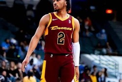 九游全站-关于赛地聚焦：NBA总决赛加时末段热度飙升；菲尼克斯太阳复出首秀；赛场秩序良好；年轻球员得到机会的信息