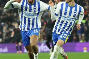 九游全站-今晚英超焦点战，皇家社会手感冰凉，态度坚定，轮换策略成焦点(黑袍纠察队星光和休伊第几集)