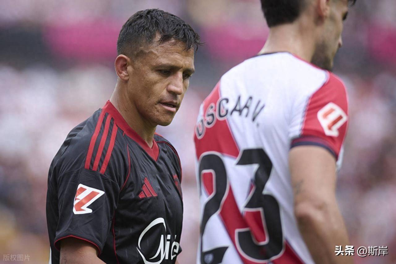 西甲赛前走向成谜;塞维利亚强势反弹;底气十足;更衣室氛围转暖(塞维利亚比分) 西甲赛前走向成谜;塞维利亚强势反弹;底气十足;更衣室氛围转暖(塞维利亚比分)