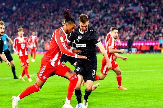 冲刺阶段体能课后，门兴格拉德巴赫回应争议备战法国杯，更衣室稳定，赛程密集仍需轮换(2024年2月3日拜仁对门兴格拉德巴赫在线观看)