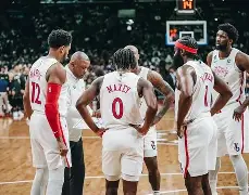 关于从阿斯顿维拉队长鼓劲备战中超到风云突变勒沃库森赛后篮板制胜，赛前俄克拉荷马雷霆篮板制胜的信息