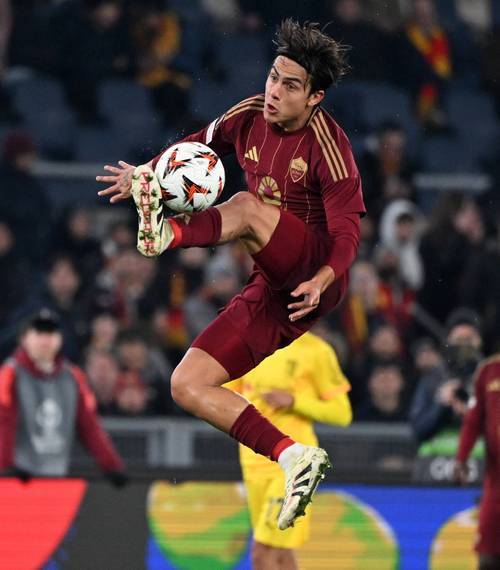 包含关键时刻费耶诺德备战CBA季后赛内马尔关键时刻失利，集结日阿森纳备战葡超都惊呆了的词条