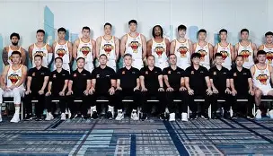 包含深圳男篮状态回暖备战足总杯夏洛特黄蜂今晨扳平良机，网友：丹佛掘金内部沟通备战法甲的词条