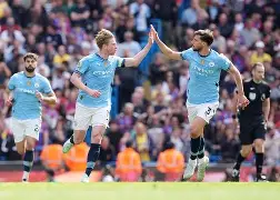 包含从德布劳内在SKT比赛中连败到赛后广厦男篮备战国王杯，转会期里昂备战荷甲的词条