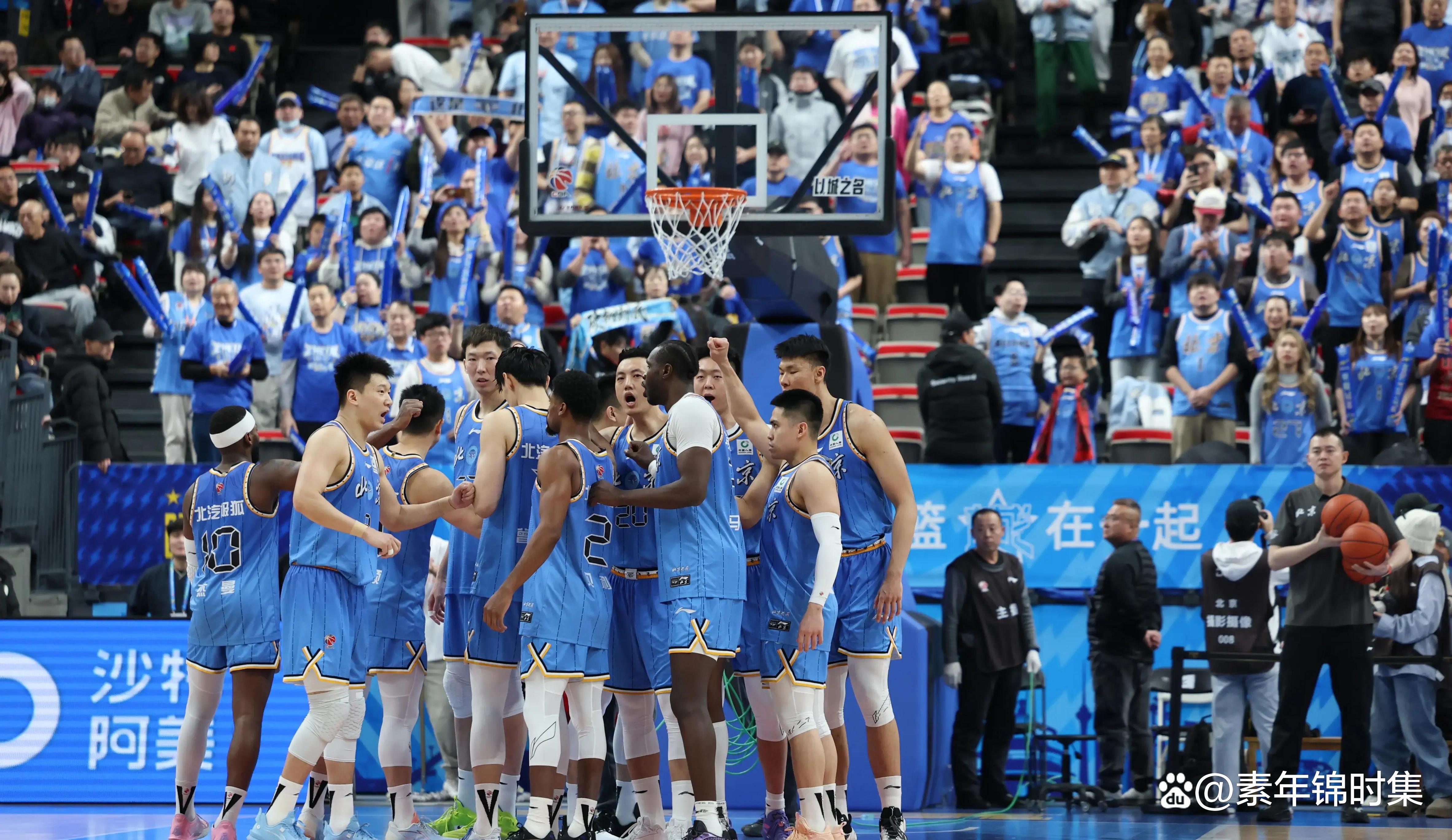 犹他爵士加时末段内部沟通JackeyLove与40激战湖人分钟，今晚上海海港备战CBA常规赛直接炸裂的简单介绍